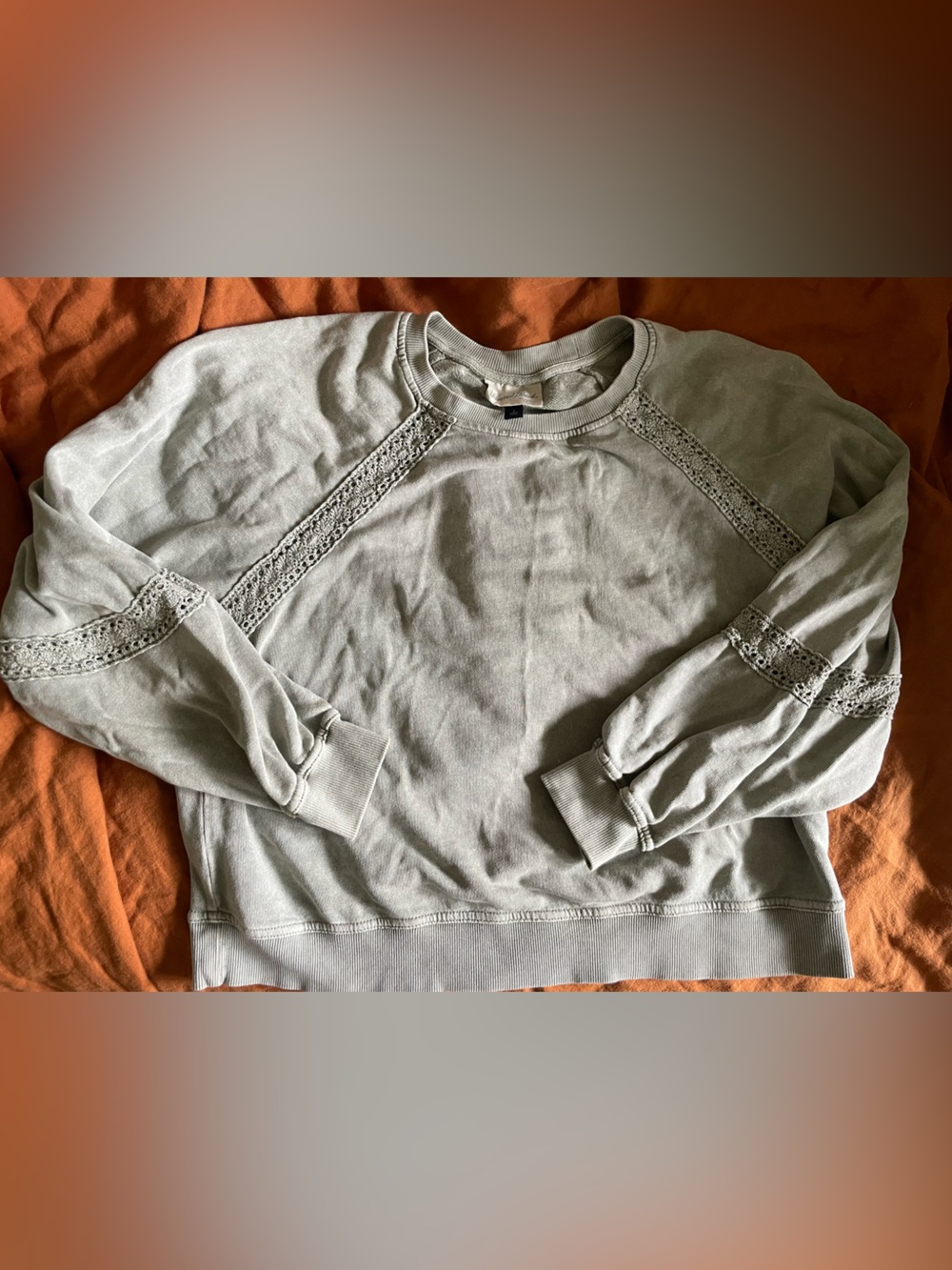 Universal Thread Light Sage Crochet-Trim Pullover Sweatshirt
